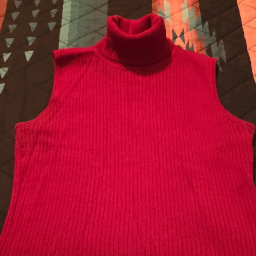 Chico's Red Sleeveless Turtleneck Top